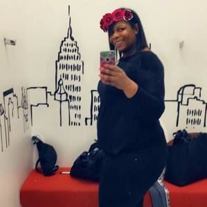 Meet your Posher, Danielle